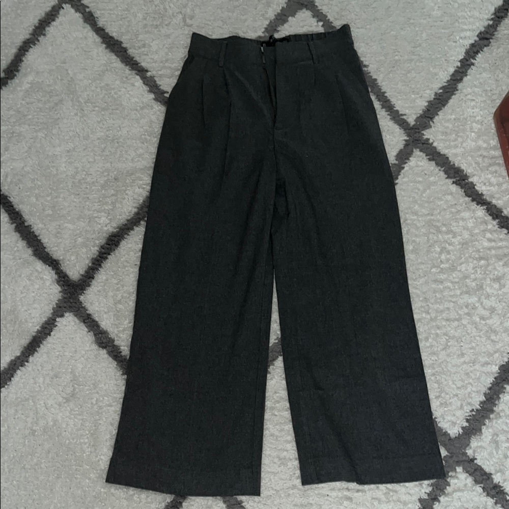 Hollister Ultra High Rise Wide Leg Gray Pants